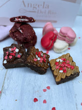 Cargar imagen en el visor de la galería, Box San Valentín - Selección Gourmet