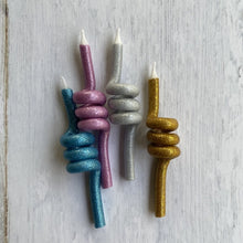 Cargar imagen en el visor de la galería, Decoración Velas Espirales