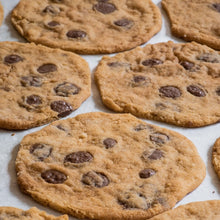 Cargar imagen en el visor de la galería, Galletones con Chips de Chocolate