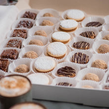 Cargar imagen en el visor de la galería, Mix Pastelitos Dulces