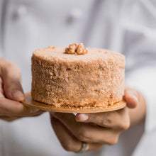 Cargar imagen en el visor de la galería, Torta Miga, Caluga y Nueces