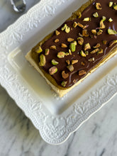 Cargar imagen en el visor de la galería, Barras Congeledas Cheesecake Dubai Pistacho
