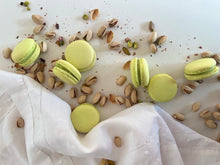 Cargar imagen en el visor de la galería, Macarons
