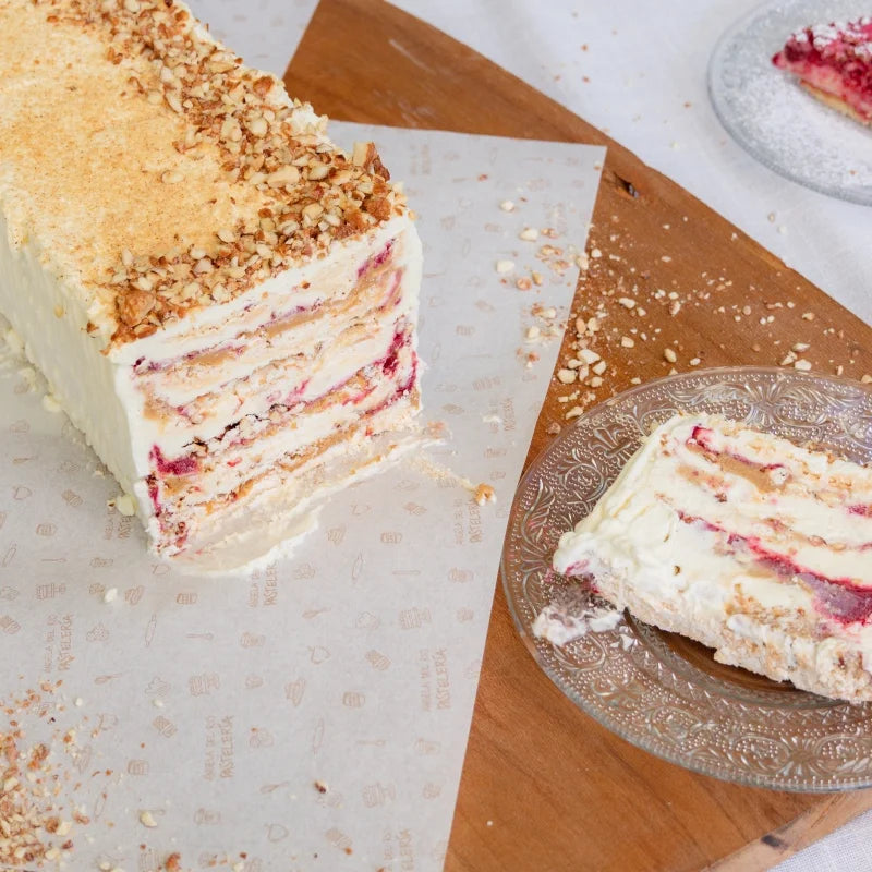 Torta Merengue Almendras Frambuesa