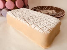 Cargar imagen en el visor de la galería, Torta Panqueque almendra manjar
