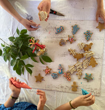 Cargar imagen en el visor de la galería, Galletas de Navidad para decorar

