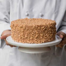 Cargar imagen en el visor de la galería, Torta Crocante de Nuez
